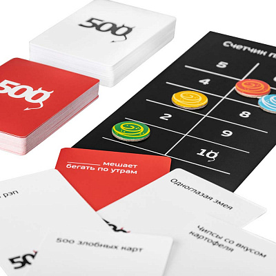 Настольная игра "500 Злобных карт. А у нас Новый год!", компоненты